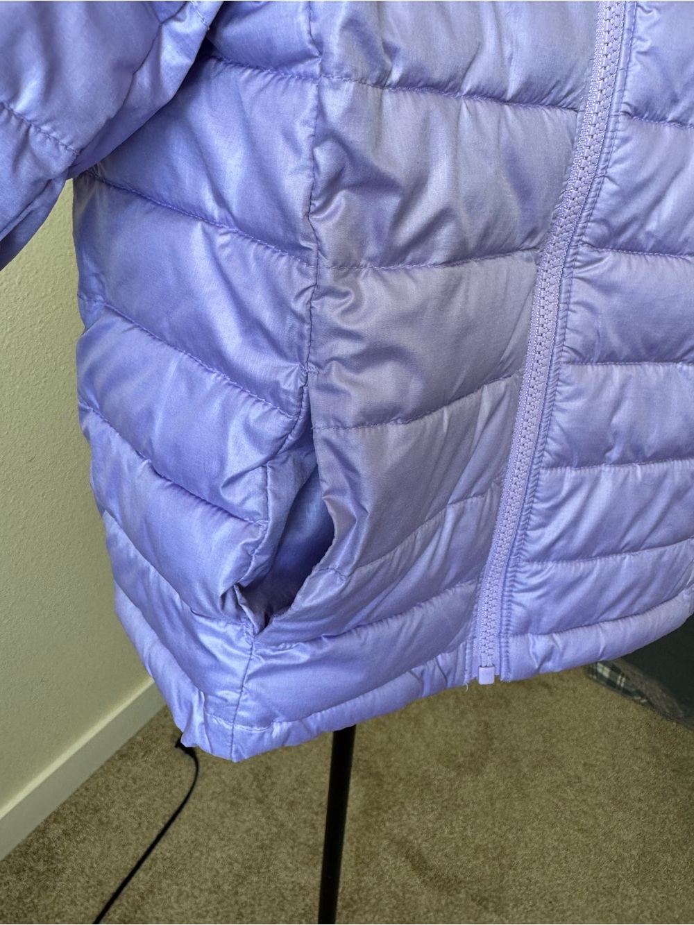 Primary Girls' Lightweight Hooded Puffer Jacket - Picture 5 of 5